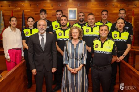 Nueve agentes toman posesión como Policía Local de Torrent