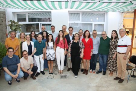 Éxito de la XIV Tertulia Literaria de ADISTO con la diputada con Síndrome de Down, Mar Galcerán
