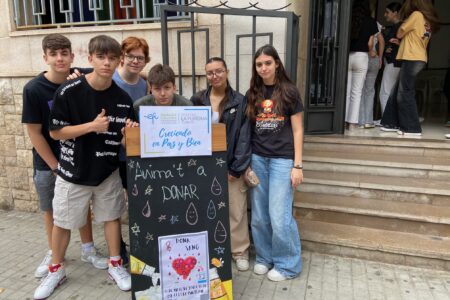 El colegio La Purísima consigue  53 donaciones de sangre en su maratón