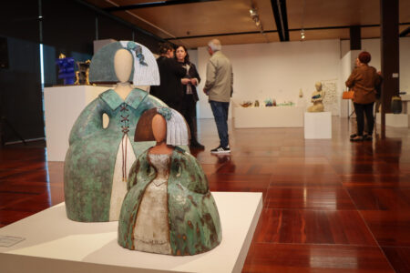 Última semana para disfrutar del arte de 68 ceramistas en el EMAT