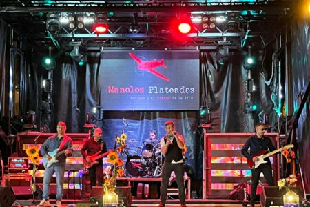 Torrent encara la recta final de la celebración de ‘A la Lluna de Torrent’ con seis espectáculos