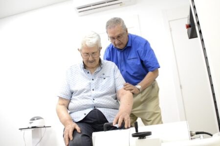 Una empresa de Torrent presentará en el Colegio de Médicos de Valencia un tratamiento que reduce el tiempo de curación de lesiones deportivas