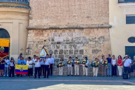 Torrent celebra la fiesta de la Virgen del Cisne