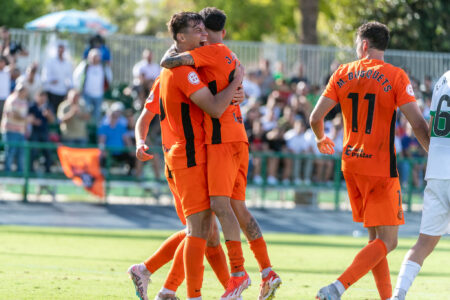 El Torrent CF suma un punto en Elche