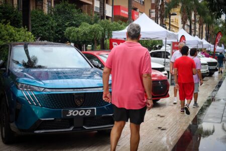 Las empresas de automoción apuestan por la Feria del Automóvil de Torrent