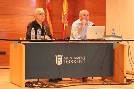 La Casa de la Cultura acoge una Charla de Caló Carratalà sobre Paisajismo