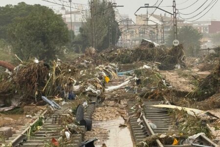 El 6 de diciembre podría reanudarse el metro aunque a Torrent no podrá ser hasta 2025 por los daños en las vías