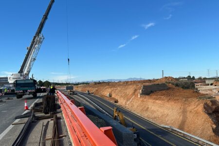 La Generalitat abre este martes un paso junto a la CV36 mientras reconstruyen los puentes