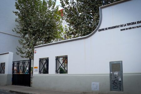 Torrent inicia la reforma de la cafetería del centro de mayores Virgen del Olivar