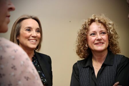 La Secretaria General del PP, Cuca Gamarra respalda a Amparo Folgado en Madrid