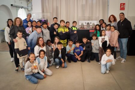 La exposición ‘PlastiHistoria de la Música’ amplía su estancia en Torrent hasta el 26 de abril