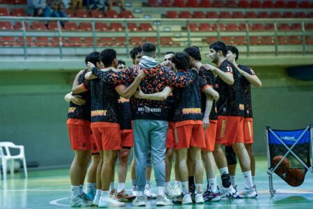 Torrent pone a disposición del Nou Bàsquet un autobús para los play-off de ascenso
