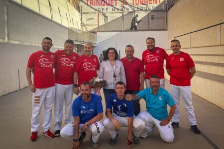 La Falla Sant Roc de Torrent inaugura su 44º Campeonato de Galotxa