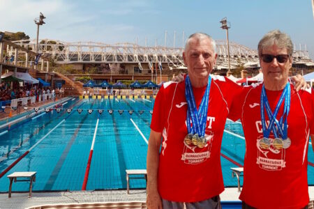Dos torrentinos, amigos, nadadores y campeones autonómicos